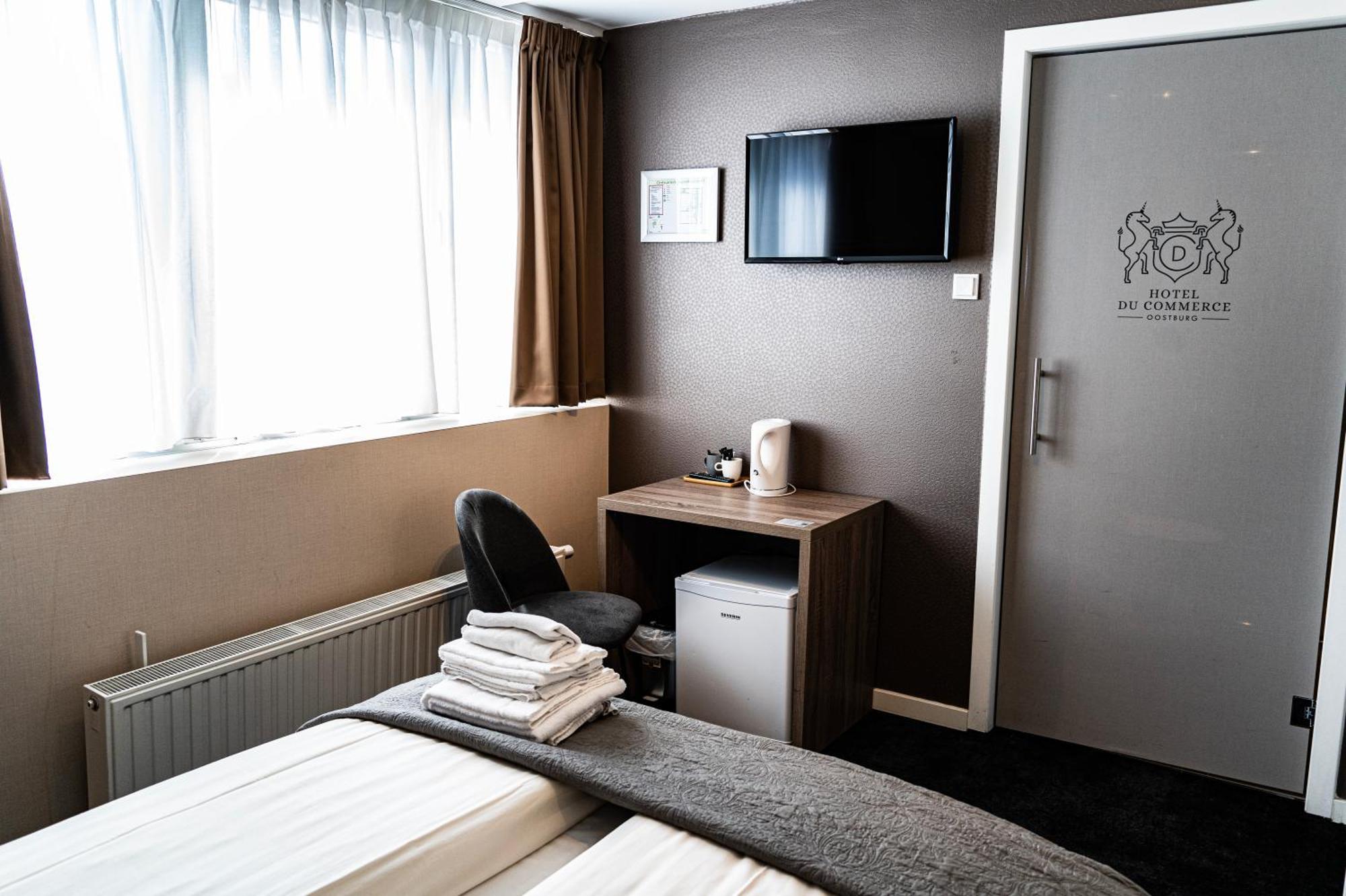 Hotel Du Commerce Oostburg Εξωτερικό φωτογραφία